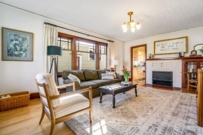 Oakes Street Bungalow